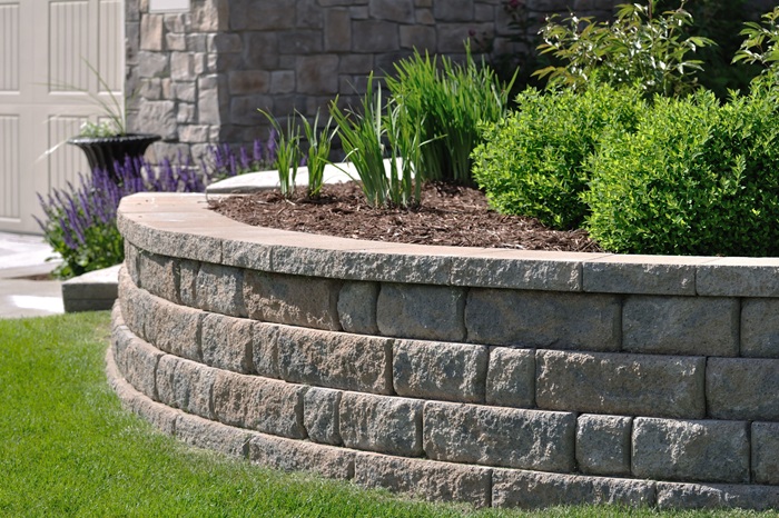 Designing Retaining Walls That Withstand Minnesota’s Tough Conditions